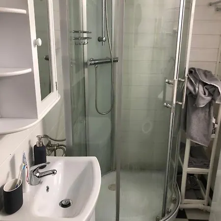 Liten Leilighet/ Hybel Pa 25 M2 Fredrikstad